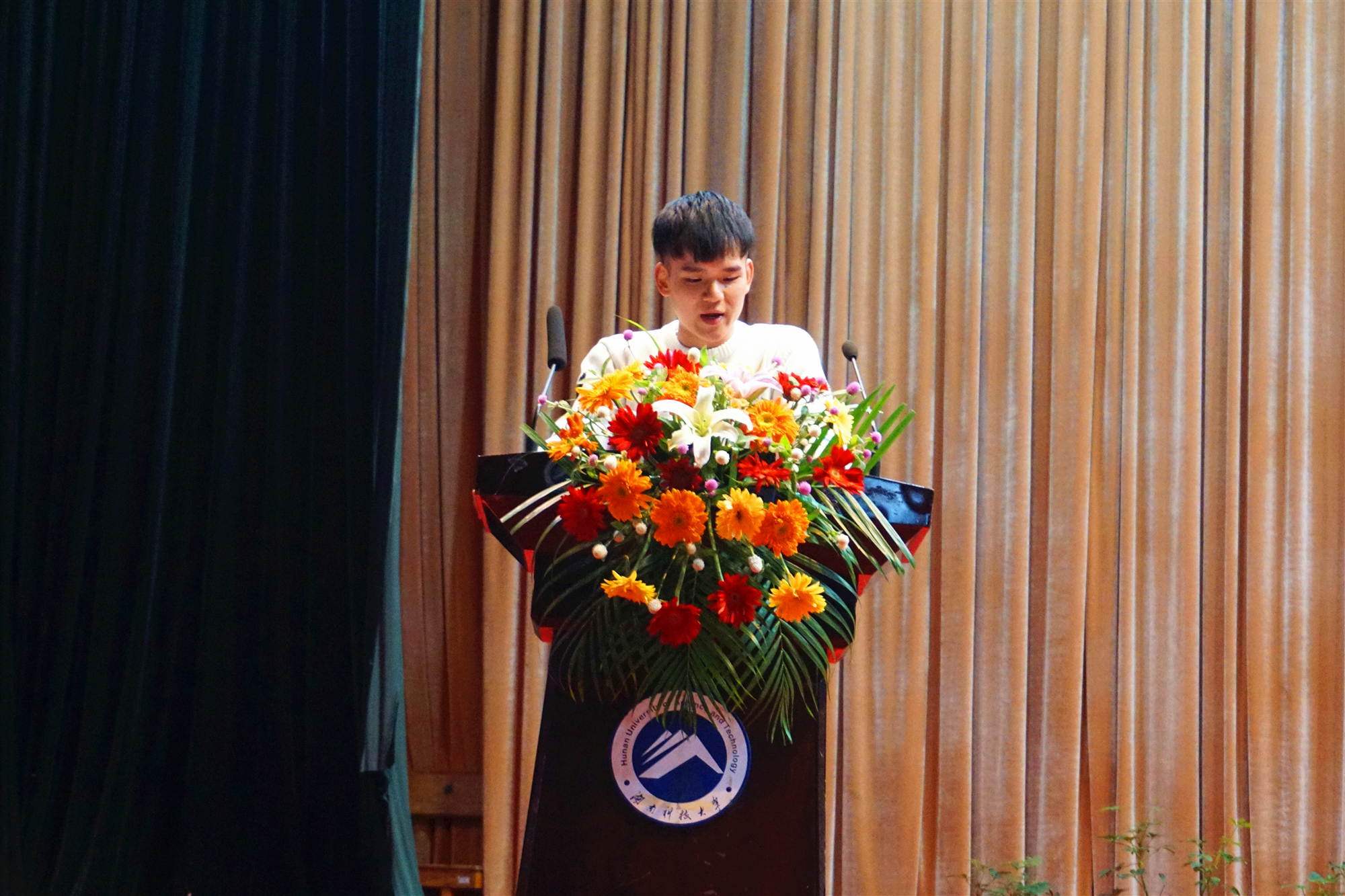 abc1f15227344712a1162a5ee87a6432.jpg abc1f15227344712a1162a5ee87a6432.jpg