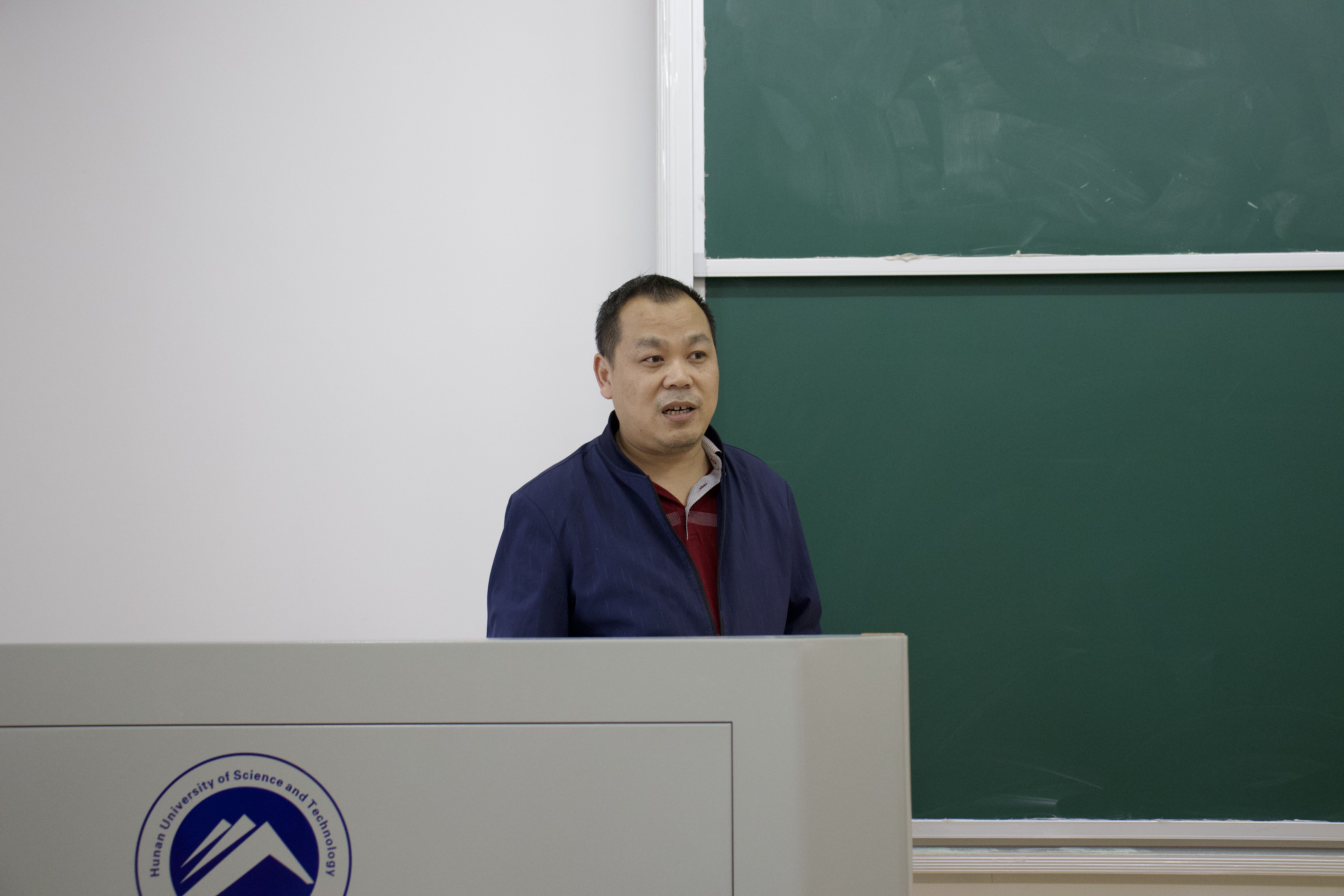 18cbff6f306a49f5978d10e20fe931ab.jpg 18cbff6f306a49f5978d10e20fe931ab.jpg